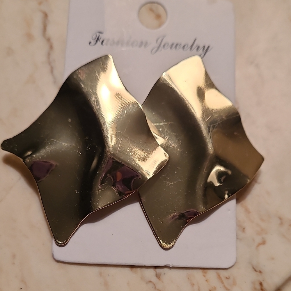 Gold Fashion Jewelry Earrings